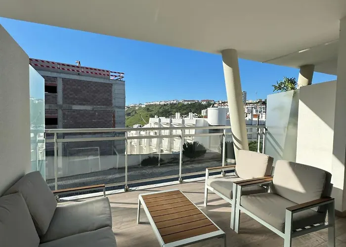 Zahra Place - Stylish Flat 纳扎雷