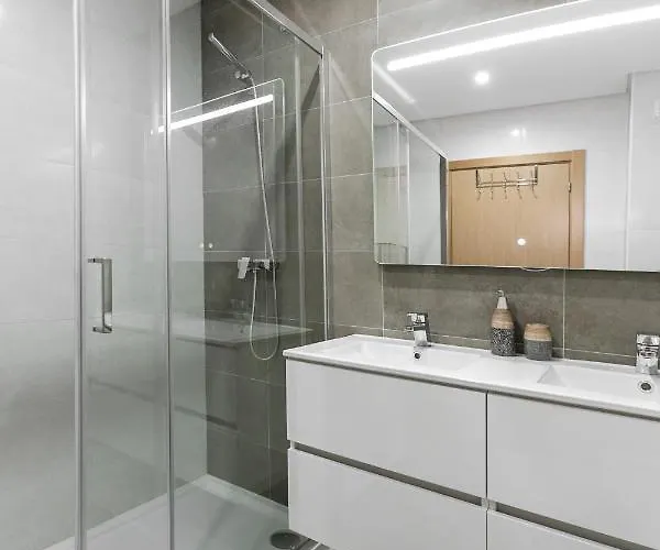 Zahra Place - Stylish Flat Lägenhet *